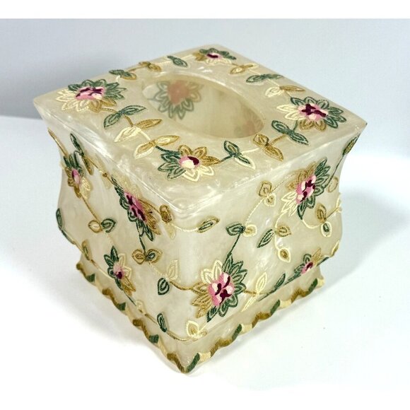 Popular Bath Other - Popular Bath Embroidered Floral Acrylic Tissue Box Cover Cottagecore Grannycore